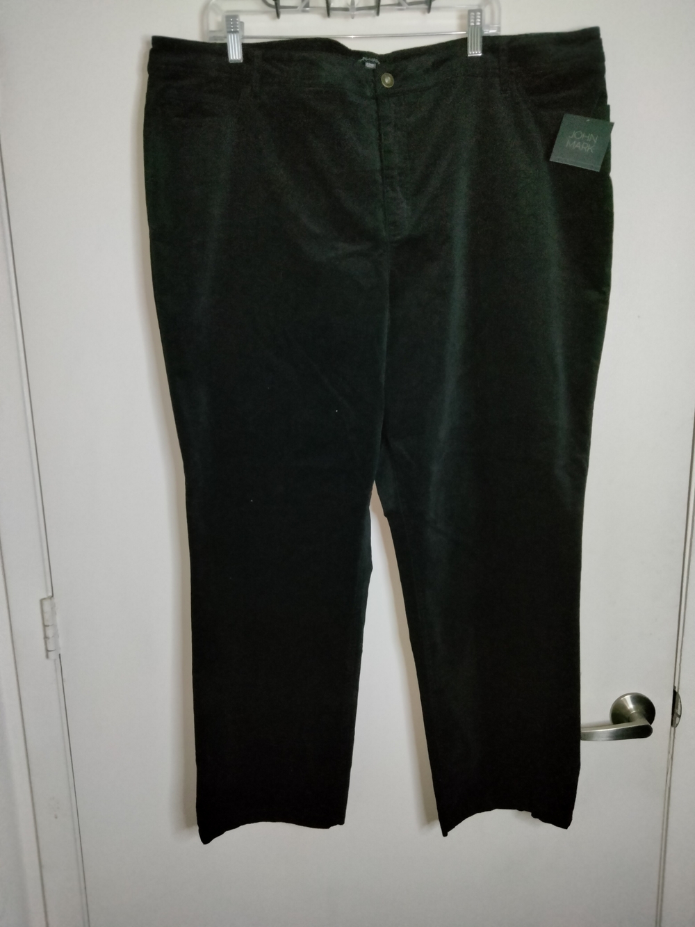 John Mark (Sz 22W) Classic Black Velour Button Zip Straight Leg Pants (NEW-NWT)
